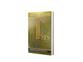 PILLARS OF DESTINY(HB)